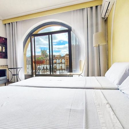 Hostal Martes Caceres Plaza Mayor - Tercer Piso Sin Ascensor Екстер'єр фото
