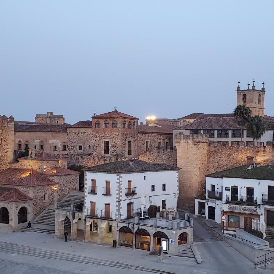 Hostal Martes Caceres Plaza Mayor - Tercer Piso Sin Ascensor Екстер'єр фото