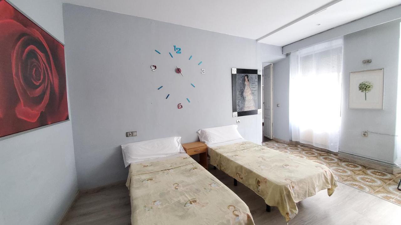 Hostal Martes Caceres Plaza Mayor - Tercer Piso Sin Ascensor Екстер'єр фото