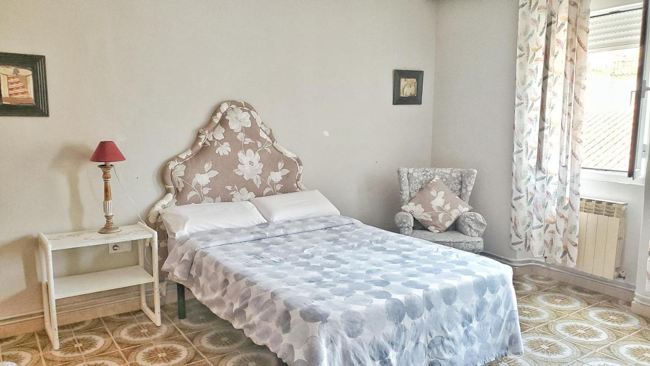 Hostal Martes Caceres Plaza Mayor - Tercer Piso Sin Ascensor Екстер'єр фото
