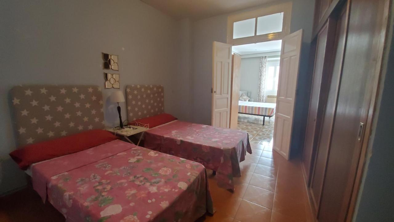 Hostal Martes Caceres Plaza Mayor - Tercer Piso Sin Ascensor Екстер'єр фото